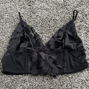 Victoria's Secret Black Floral Lace Bralette